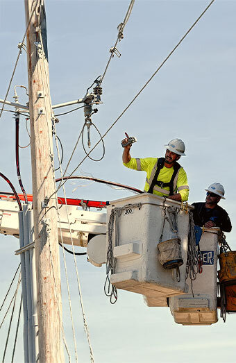 /uploads/2025/04/power-line-inspections.jpg